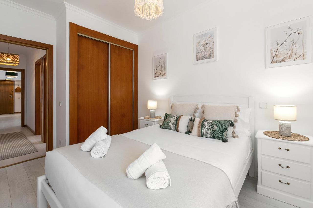 Ferienwohnung Nazare Modern Flat Exterior foto
